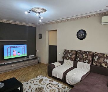 Tei, apartament cu 2 camere renovat modern. - Fotografie 5