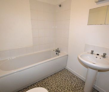 Melville Lane, Torquay, Devon, TQ2 - Photo 5