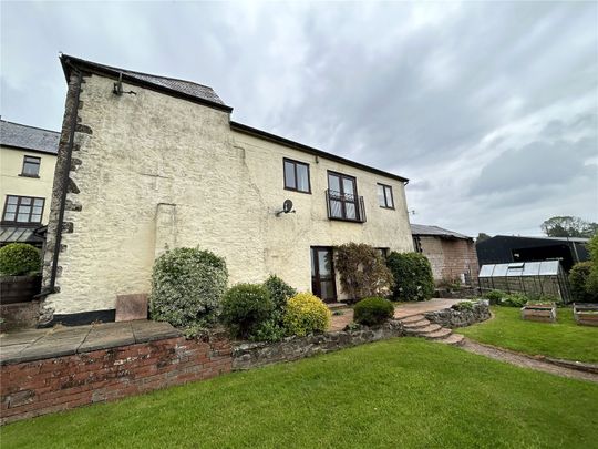 Ennerleigh Farm, Washfield, Tiverton, Devon, EX16 - Photo 1