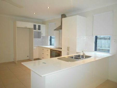 49 Brolga Street, Port Douglas QLD - Photo 5