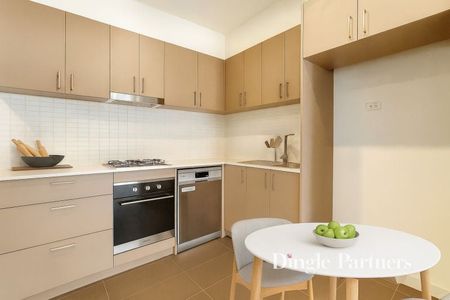 Modern Urban Living in a Prime Footscray Location - Photo 3