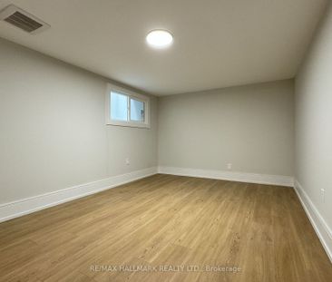 Townhouse For Lease | C8131240 - Photo 4