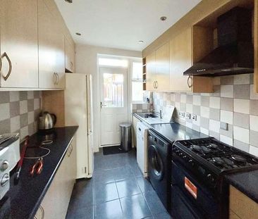 Langley Broom, Slough, SL3 - Photo 4