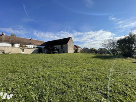 FAVEROLLES ET COEMY- Petit corps de ferme T5 de 130m2 sur 1283m2 - Photo 5