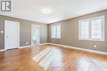 41 DIANA DRIVE - Photo 2