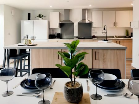 Premium Townhouse Ensuite - Photo 2