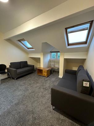 3 bedroom apartment to rent - Photo 1