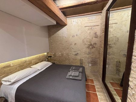 2 room luxury Flat for rent in Valencia - Photo 3