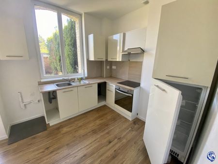 Maison 3 pièces à - Photo 2