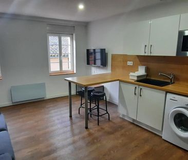 Location Appartement 2 pièces 28m² PAMIERS 09100 - Photo 2