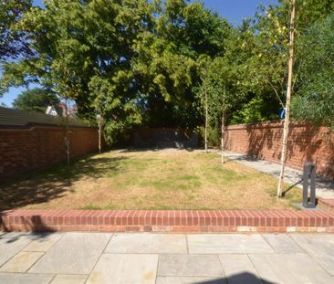 1 bedroom Flat To Let - Photo 6