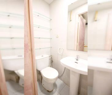 Room for rent in shared apartment in Barcelona - Foto 5