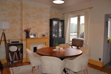 2 bedroom terraced house to rent - Photo 3