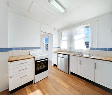 2 Arcadia Avenue, Cessnock, NSW 2325 - Photo 4