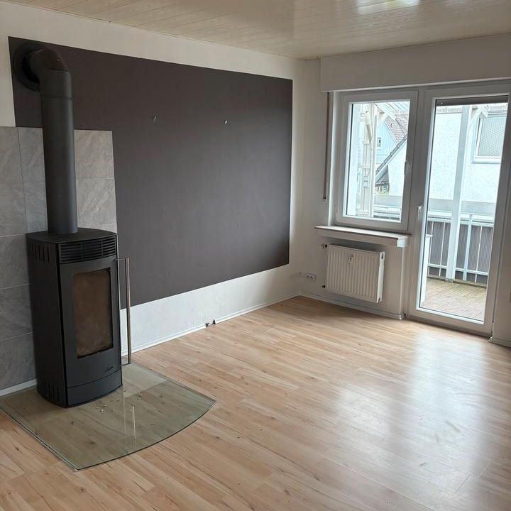 Gemütliche 4 Zimmer Dachgeschosswohnung - Photo 1