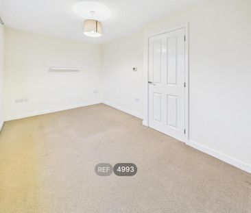2 bedroom property to rent - Photo 1