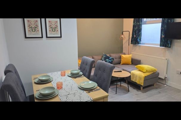 Room in a Shared House, City Road, S2 - Photo 1