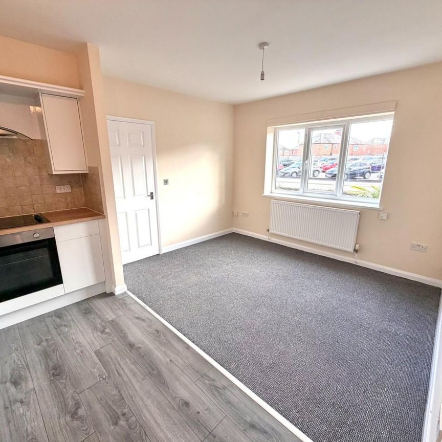 1 bedroom House To Let - Photo 1