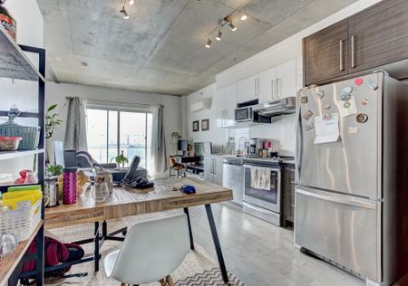 Condo for rent, Mont-Royal - Photo 2