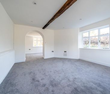 3 bedroom detached house to rent - Photo 2