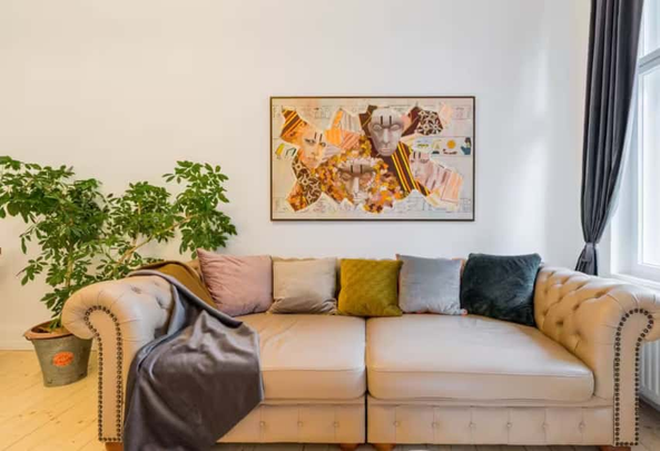 100 sqm! Charming 3 rooms+balcony Friedrichshain - Photo 1