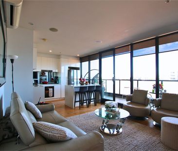 Urban Living - Photo 6