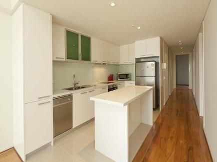 East Perth - Photo 5