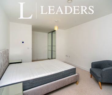 2 bedroom apartment to rent The Boardwalk, Brighton, BN2 - Photo 1