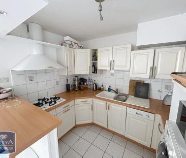Appartement à louer 4 pièces 83.35m² - Photo 3