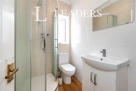 5 bedroom terraced house to rent - Photo 4