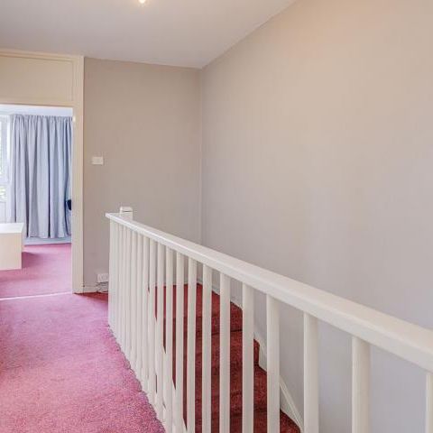 3 Bedroom, 1 bath, 1 reception Flat - Photo 1