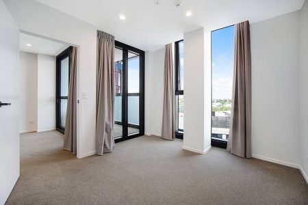 Ramada, 809/147 Victoria Street West - Photo 3