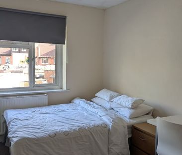 Room in a Shared House, Elmside Road, HA9 - Photo 6