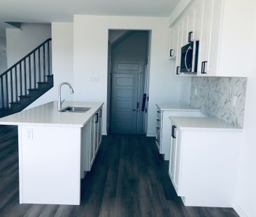 For Lease - 62 Forestwalk Street, Kitchener, Ontario - Photo 5