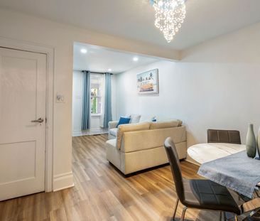 For Lease - 162 Olive Avenue, Oshawa, Ontario - Photo 3