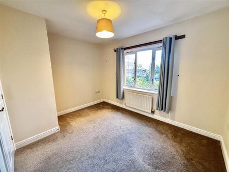 2 bedroom terraced house to rent - Photo 5