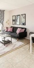 1 room apartment of 80m² in Gatineau - Photo 1