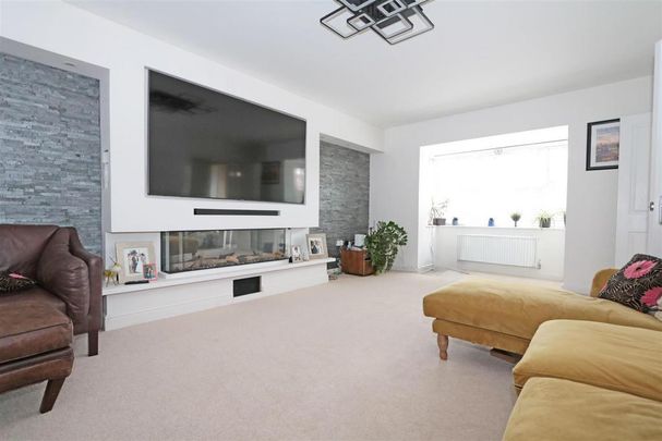 5 bedroom house to rent - Photo 1