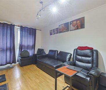 Winstanley Estate, London, SW11 2EW - Photo 1