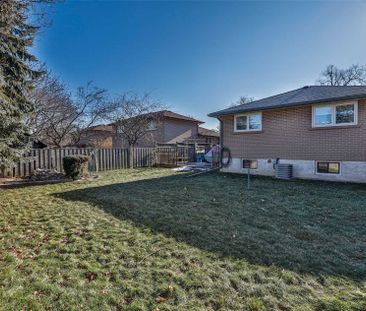 For Lease - 166 Lynnbrook Drive, Toronto, Ontario - Photo 1