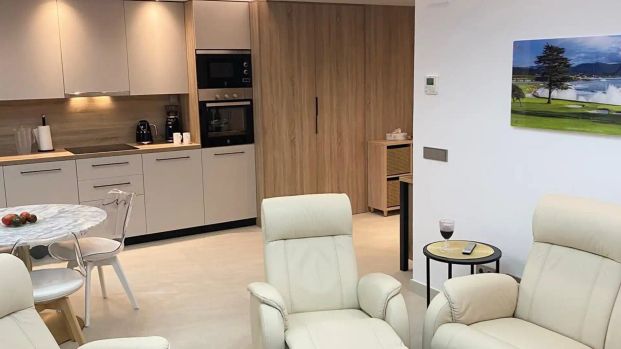 Apartamento de alquiler en Benahavís pueblo - Foto 1