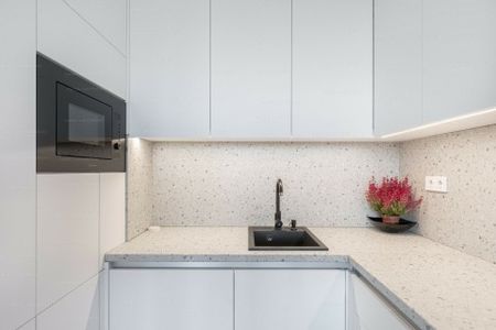 Folyamőr utca - Fotó 2