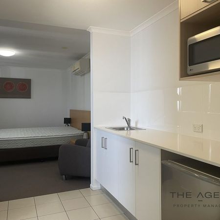 Luxury Riverside Apartments available in The Edge - Photo 4