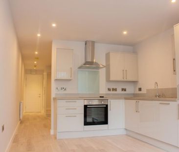 Studio to rent - Photo 2