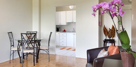 Riverton Park Apartments - Photo 2