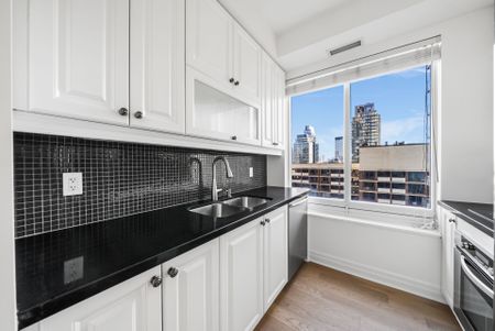 For Lease - 35 Balmuto Street Unit# 2006, Toronto, Ontario - Photo 3