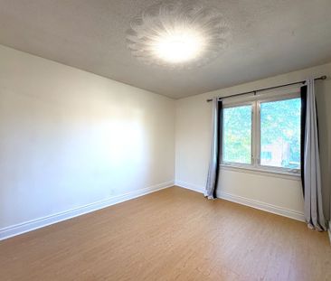 For Lease - 1222 Dorchester Avenue, Carlington - Central Park, Ontario - Photo 5