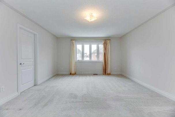 For Lease - 3369 Springflower Way, Oakville, Ontario - Photo 1