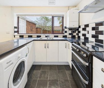 2 bedroom end of terrace house to rent - Photo 6