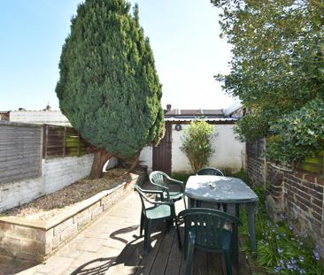 5 bedroom terraced house to rent - Photo 1